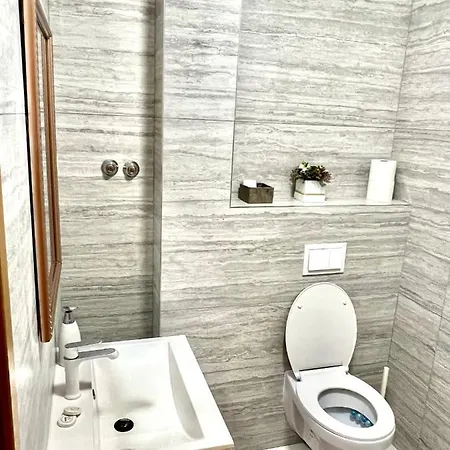 Antiqua Rooms1 Guest house
